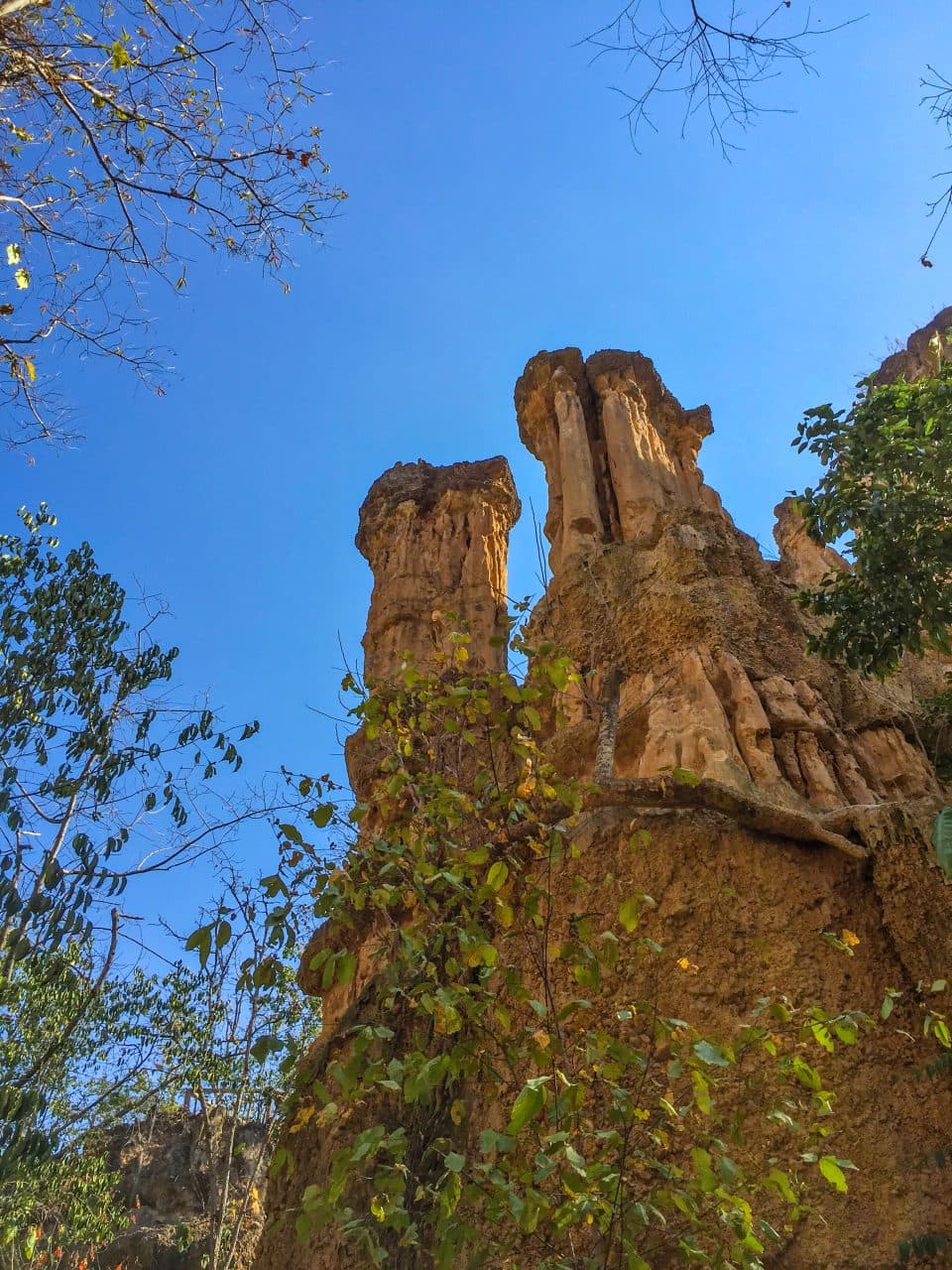 The best time to visit Pha Chor Canyon is the cool season, before the burning season starts in Thailand 