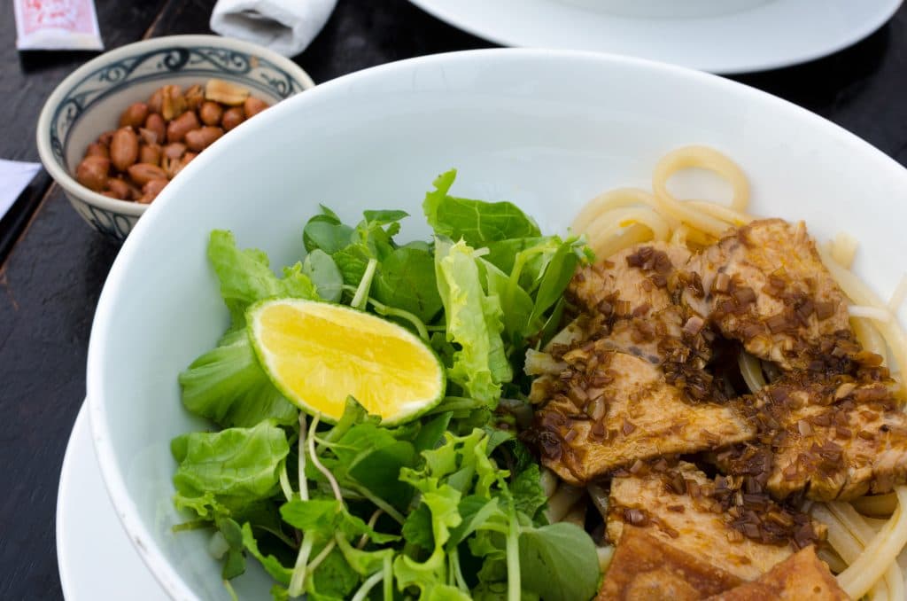 hoi-an-the-chef-cao-lau