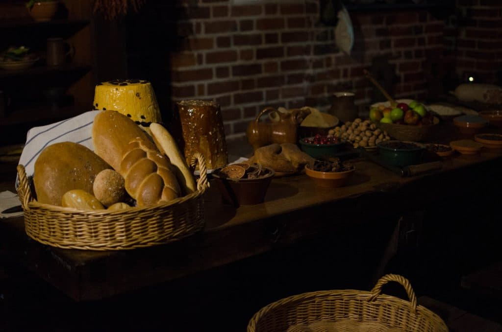 Malbork-castle-kitchen-area 