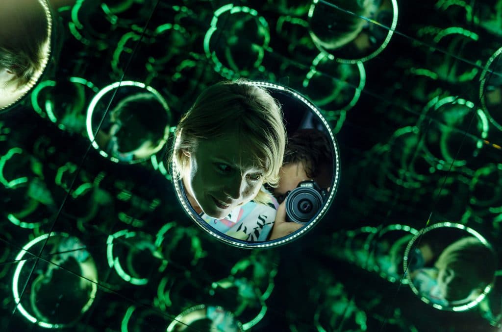 leba-illuzeum-mirrors-1