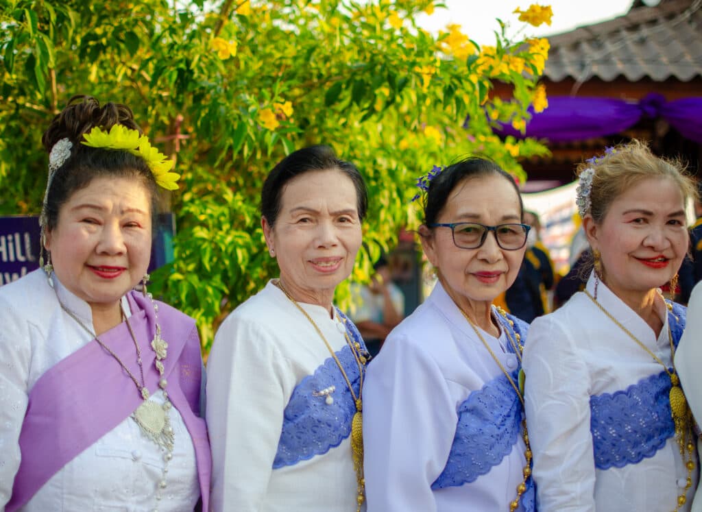 Women dressed in Lanna clothes, Phayao. 