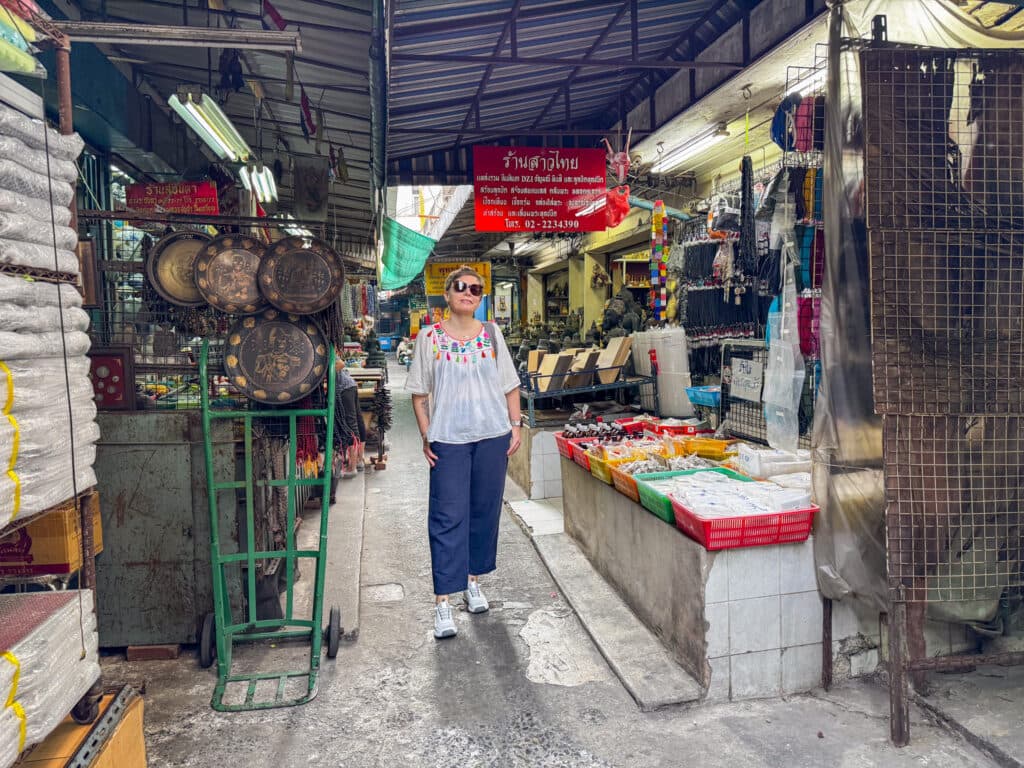 Bangkok, ulica, targ, stragany