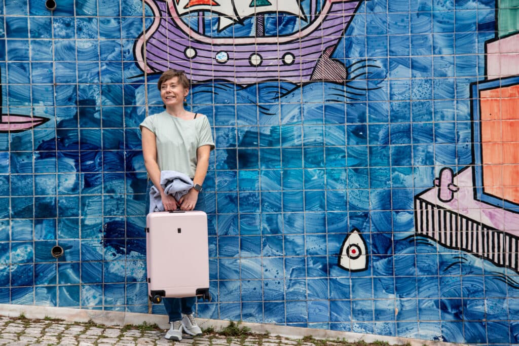 What to take to Lisbon, small suitcase in Lisbon