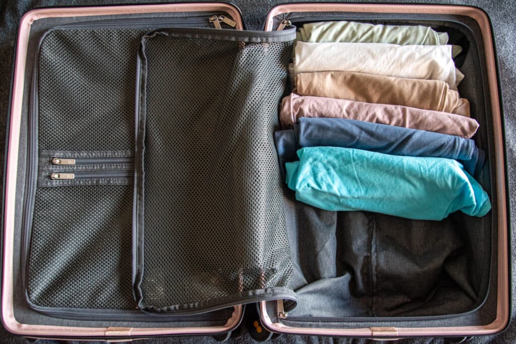 Lisbon what to take, a hand luggage with t-shirts. 