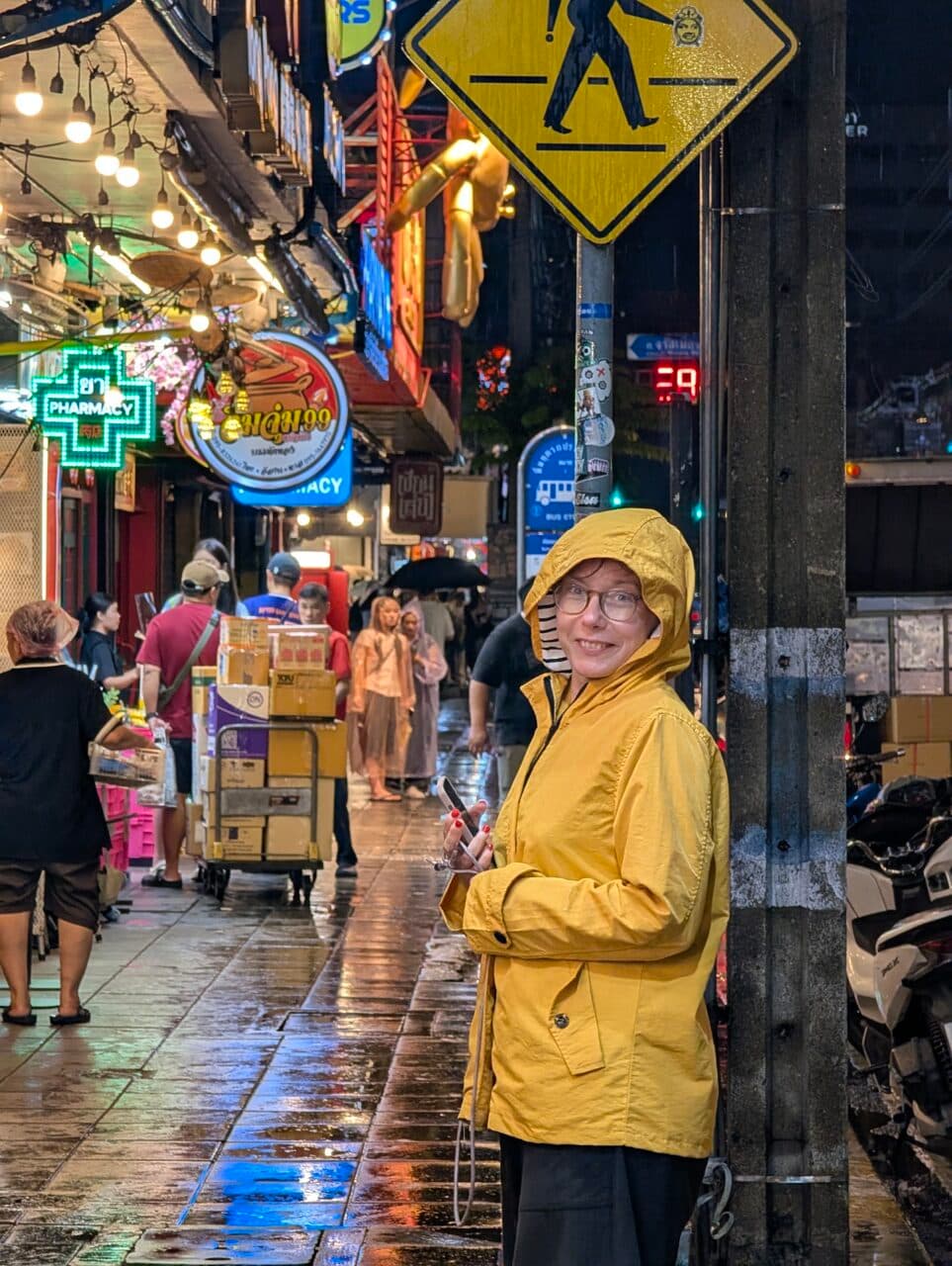 Bathat Thong, Bangkok hidden neighbourhoods