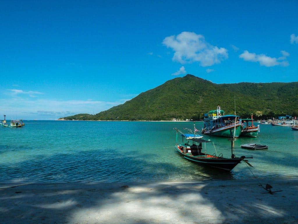 Koh Phangan - boats and the beach. 