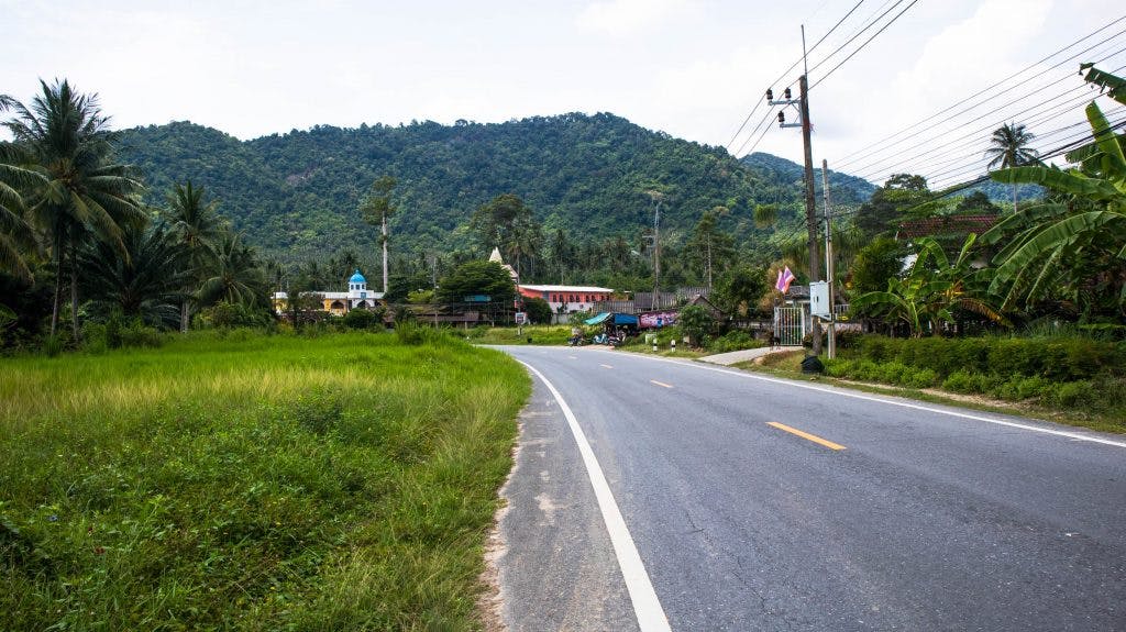 road in khanom 