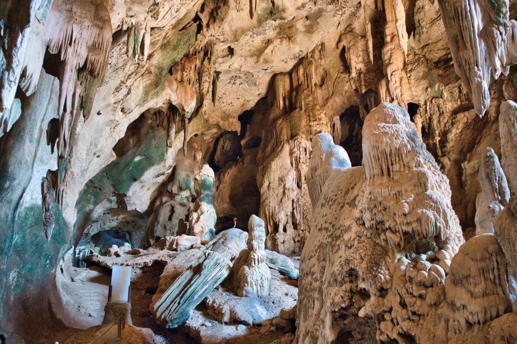 rocks in kanabnam cave in krabi province