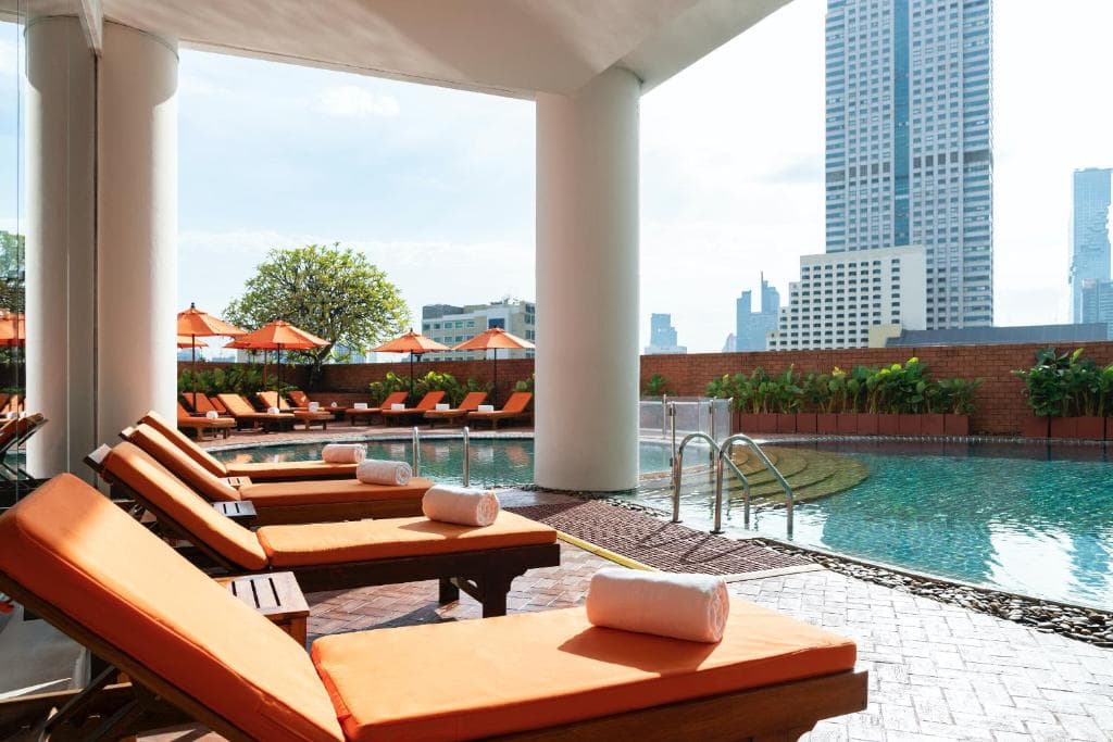 Lebua at state tower, swimming pool, bangkok