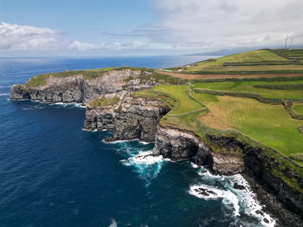 Sao Miguel, Azory, klify, widok