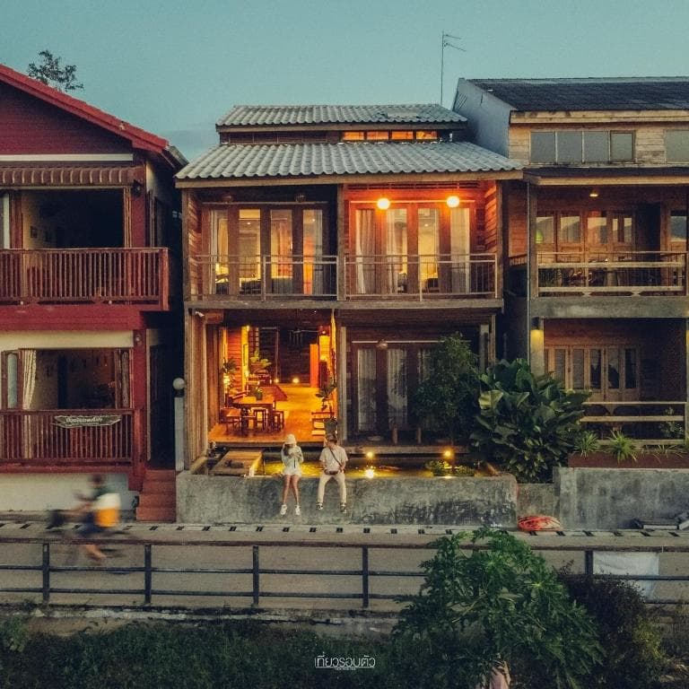 Suneta Hostel, Chiang Khan