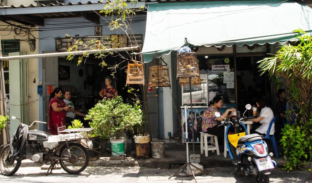 W Tajlandii, mimo różnicy kultur i religii, sąsiedzi potrafią żyć w zgodzie