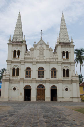St Cruz Bazilica in Kochi is the eighth basilica in India