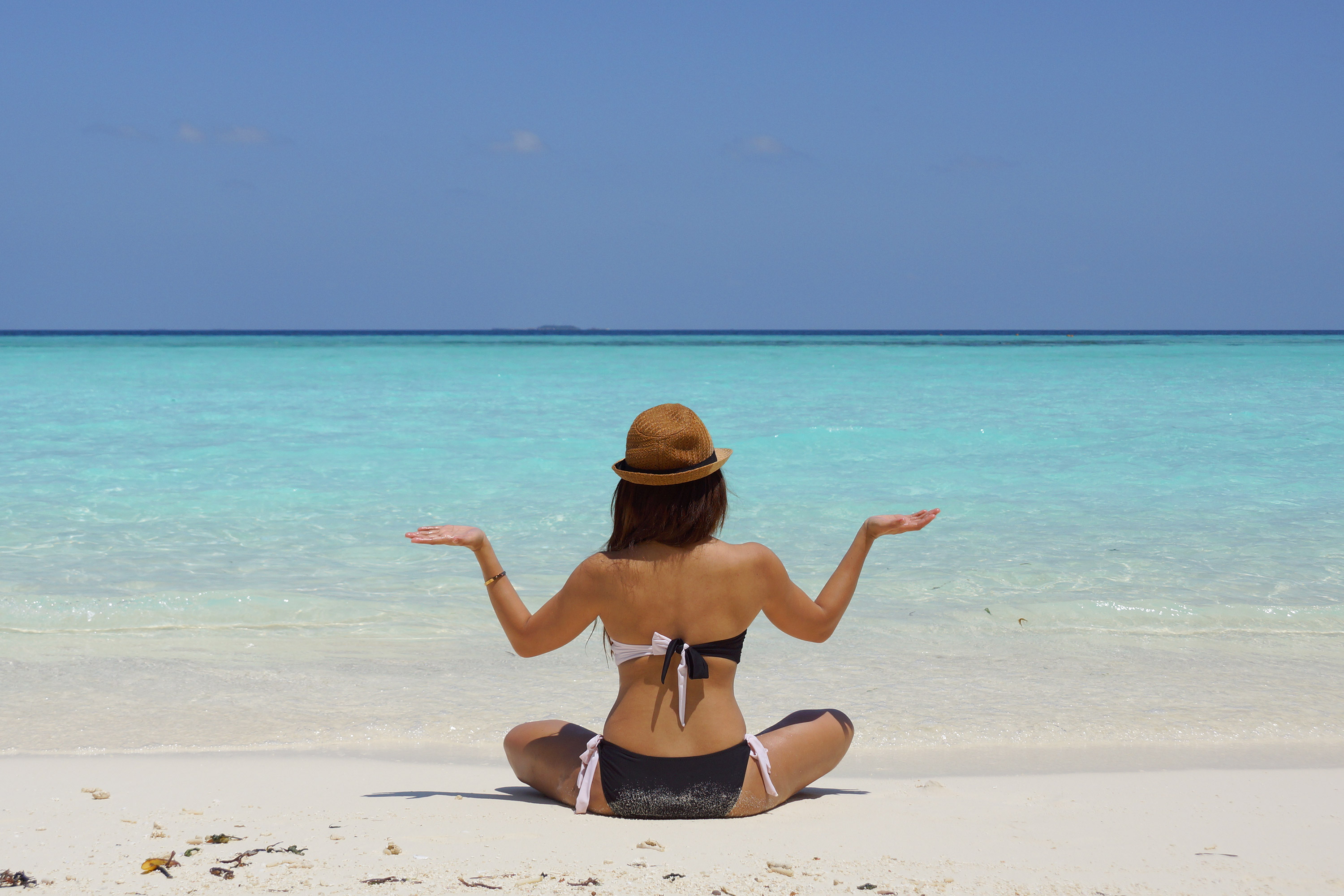 healthy-women-travel