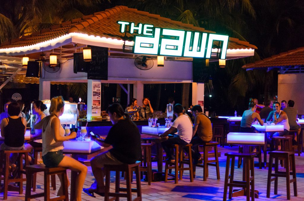 Best bars and night clubs in Da Nang | The Blond Travels