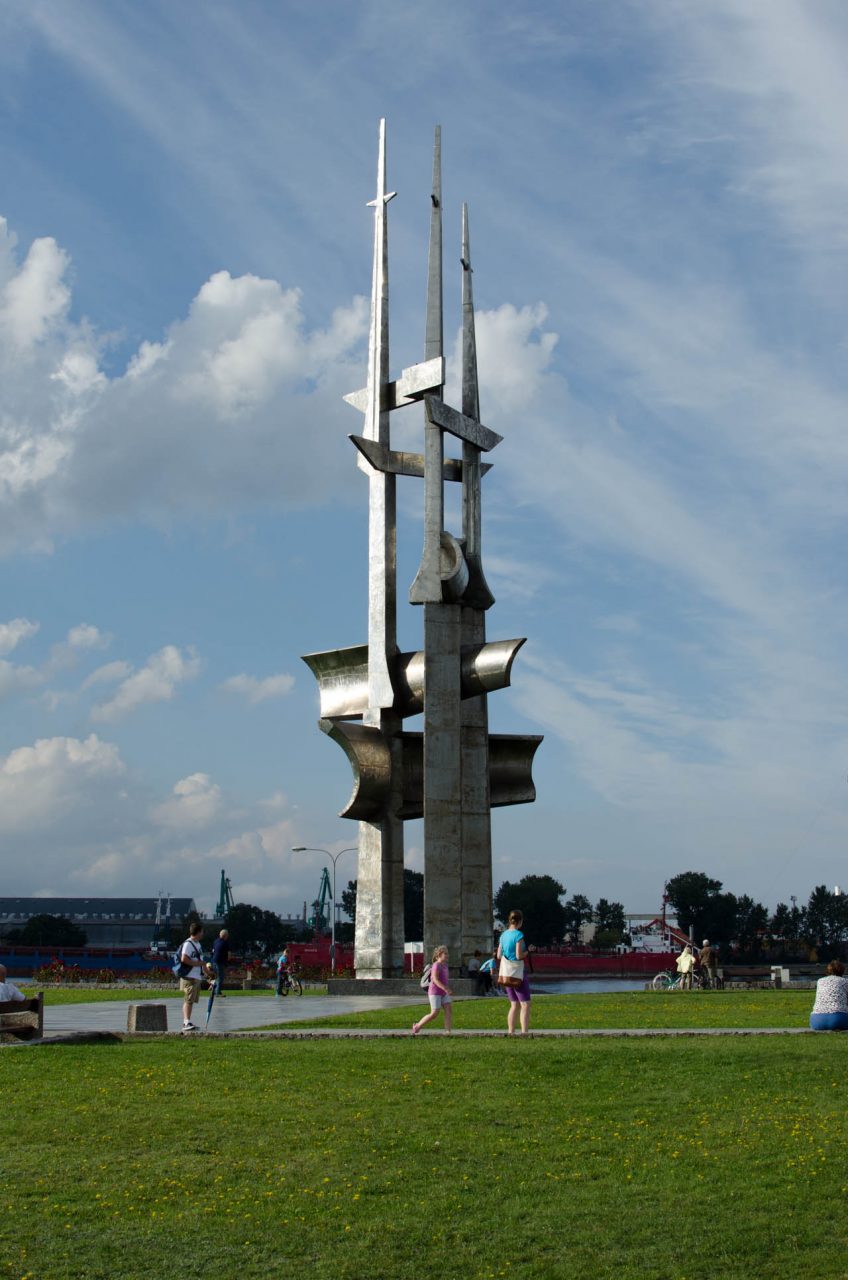 kosciuszko-square-landmark 