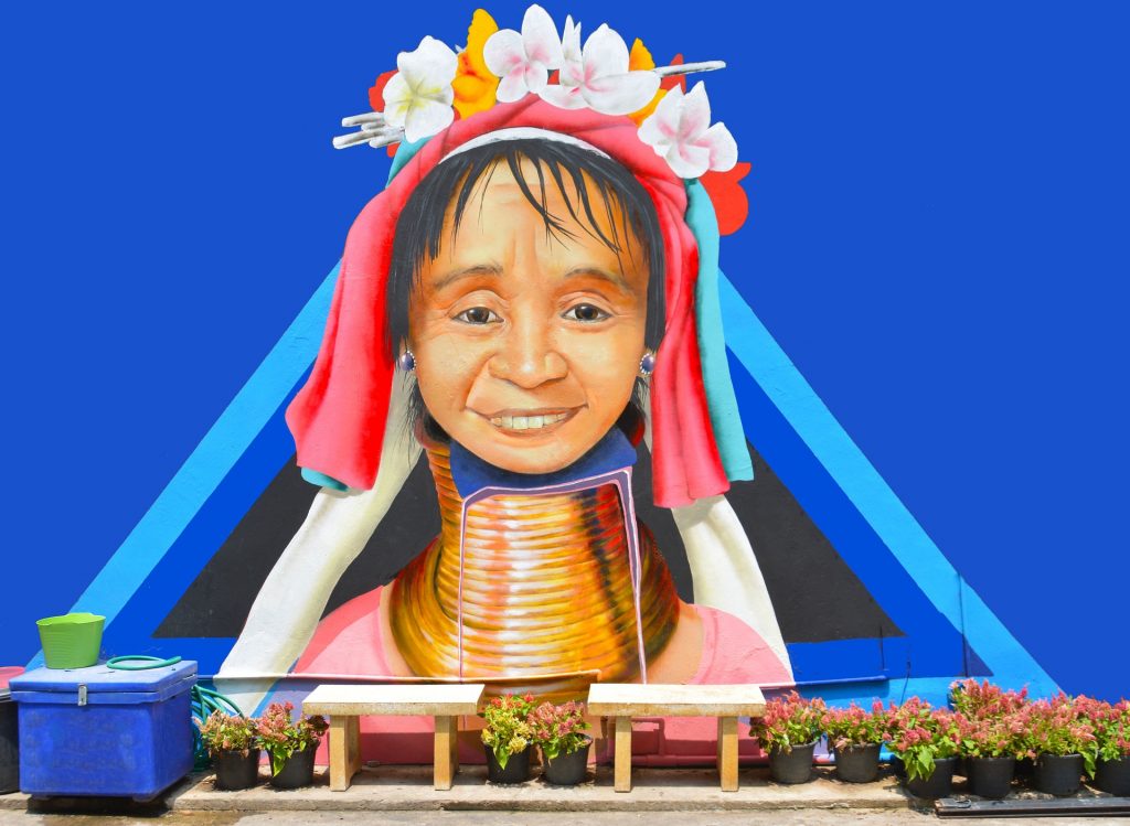 Karen grafitti chiang mai